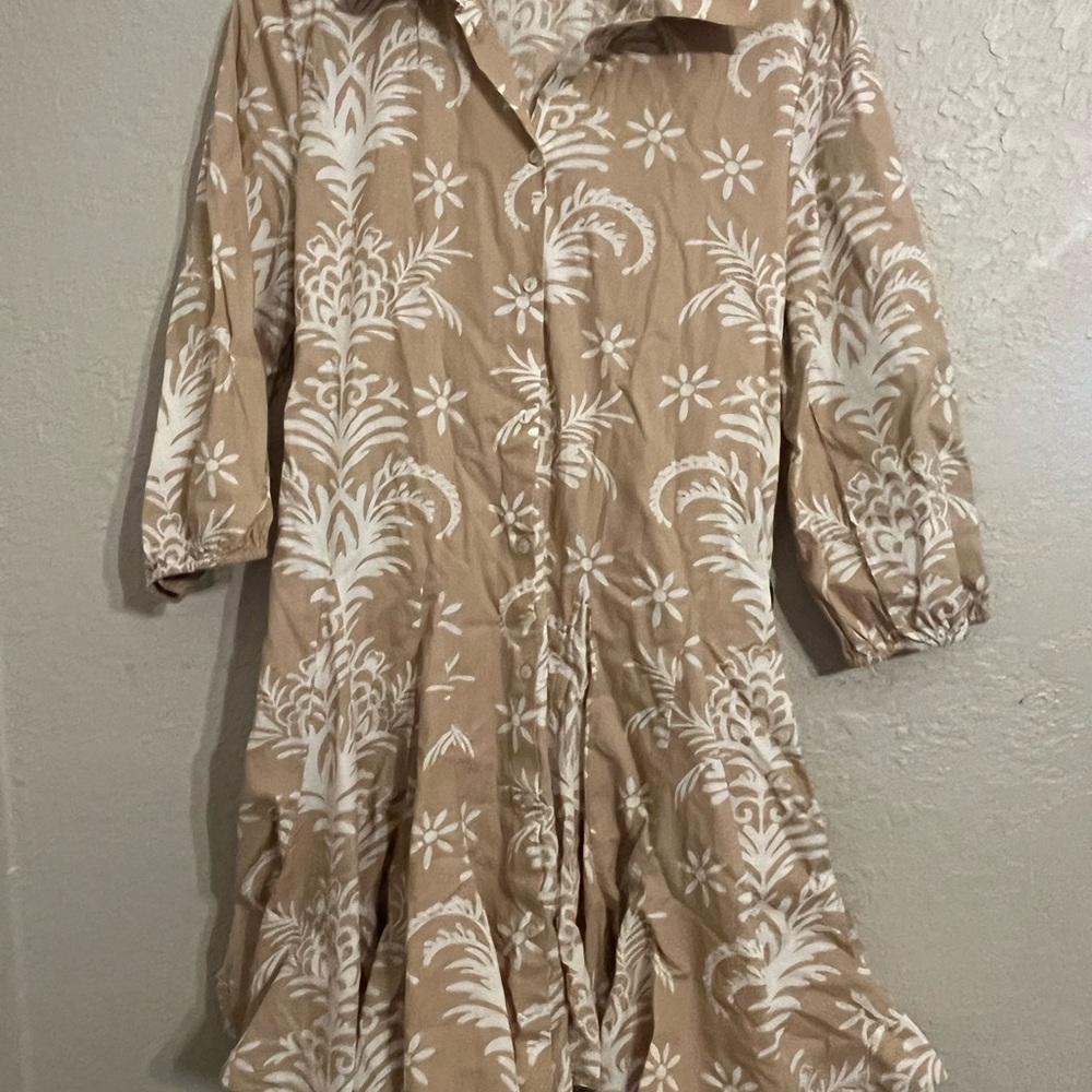 Chic Tan and White Floral Long Sleeve Dress